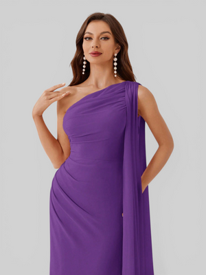 Vestido de Festa Longo com Capa Isis