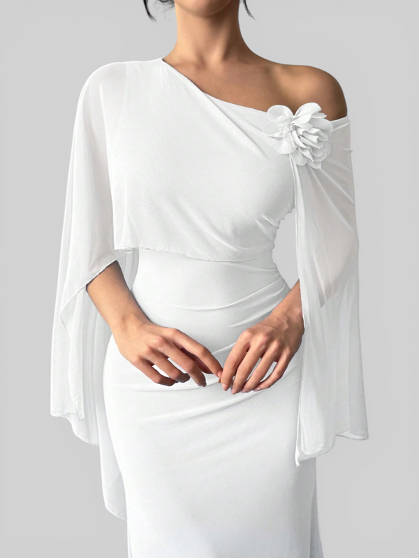 Vestido de Festa Longo Com Capa e Flor Flamesqui