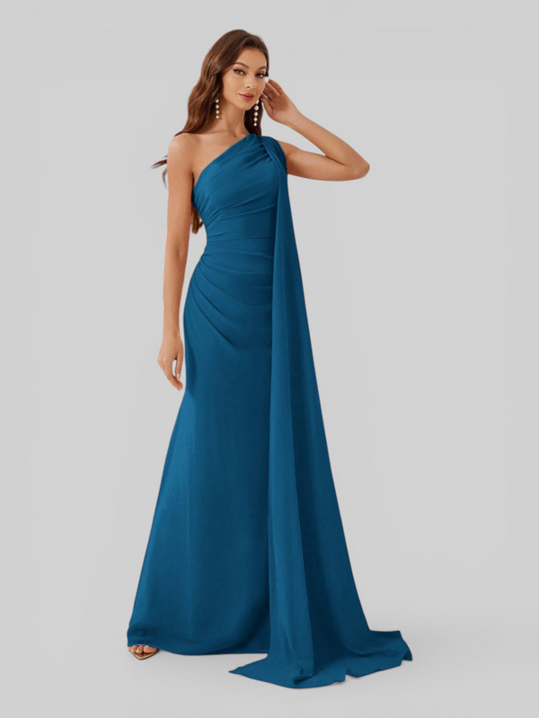 Vestido de Festa Longo com Capa Isis