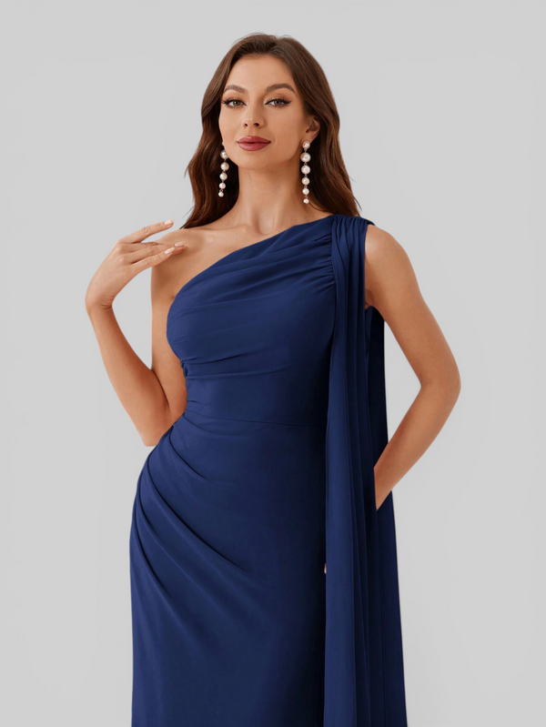 Vestido de Festa Longo com Capa Isis