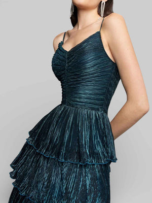 Vestido de Festa Curto em Camadas Metalizado