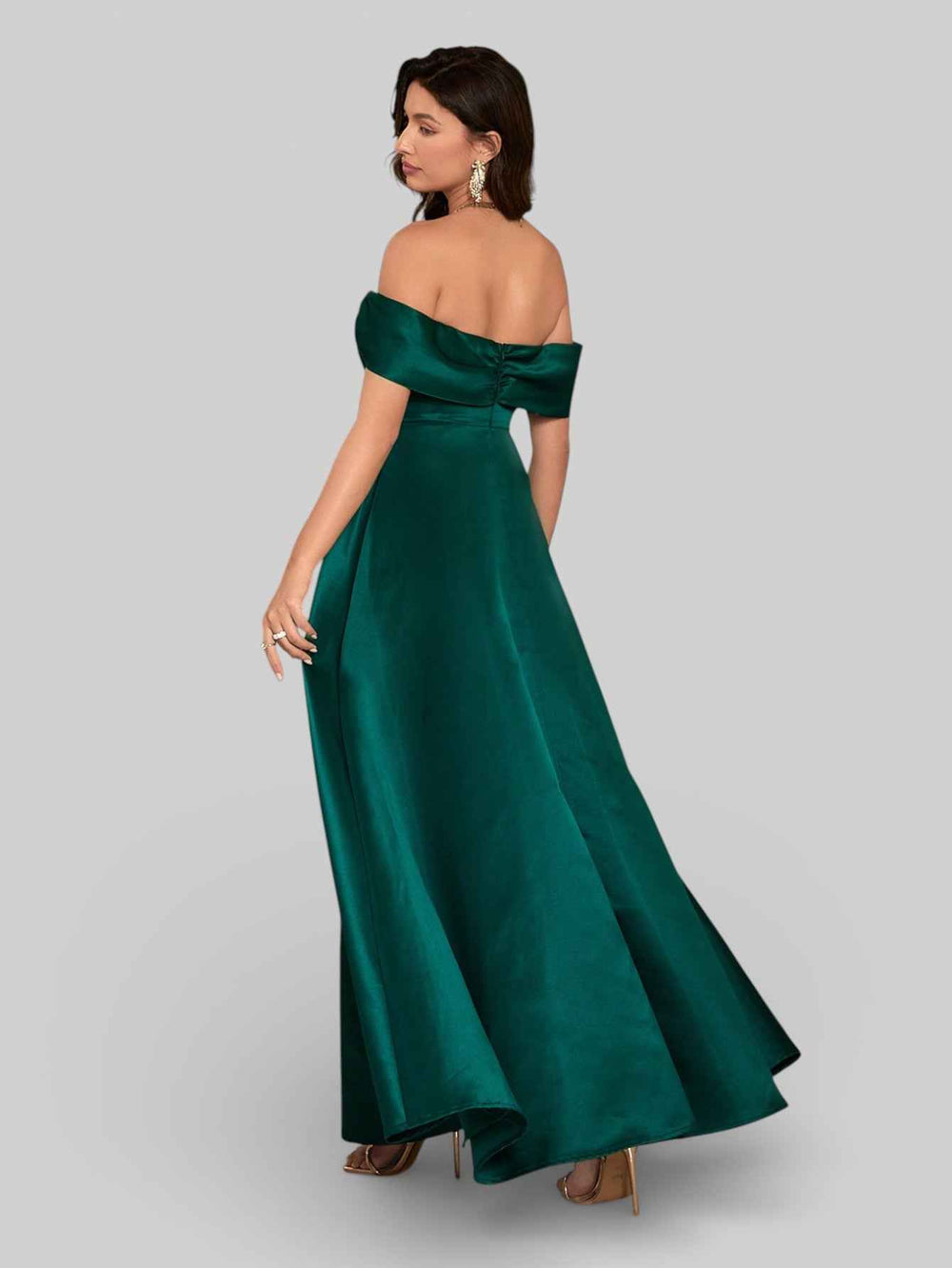 Vestido de Festa Ombro a Ombro com Fenda Vilella