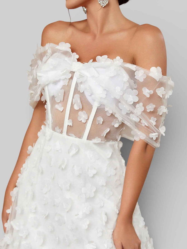 Vestido de Noiva com Apliques Ombro a Ombro Aurea