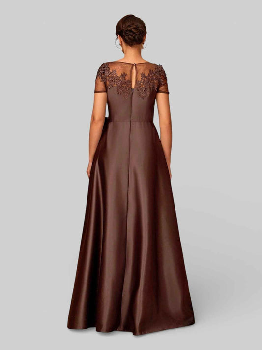 Vestido de Festa Longo Bordado Mãe da Noiva