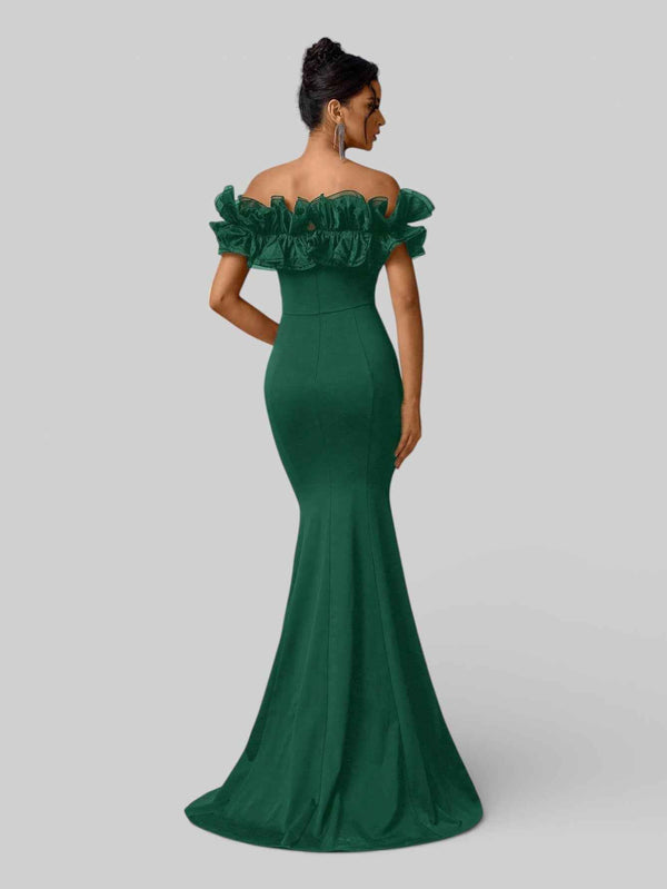 Vestido de Festa Plus Size Ombro a Ombro Flowers