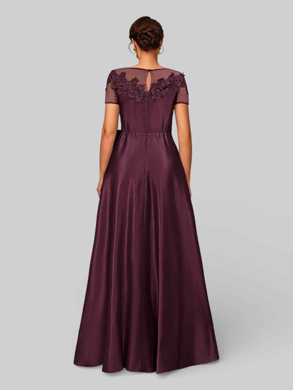 Vestido de Festa Longo Bordado Mãe da Noiva
