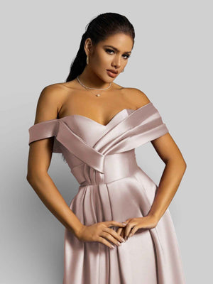 Vestido Longo de Festa Luxo com Fenda Vision