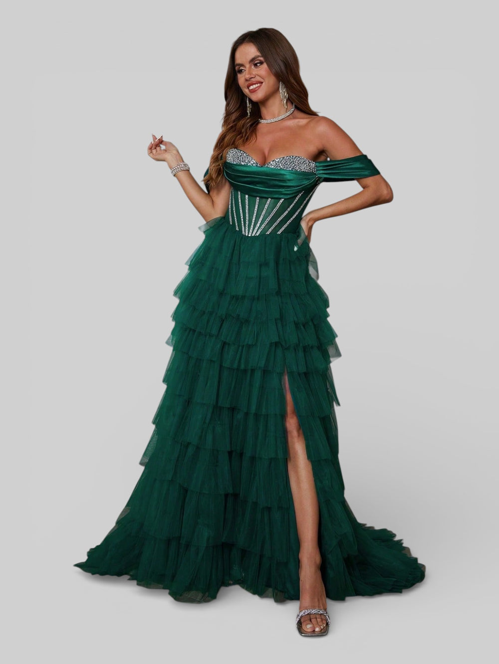 Vestido de Festa Super Luxo Cascata Corpete Paetê - Aurea Dress