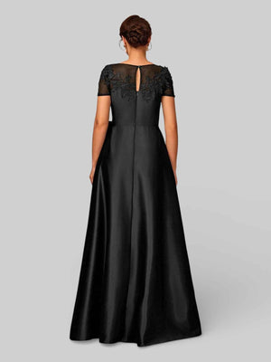 Vestido de Festa Longo Bordado Mãe da Noiva