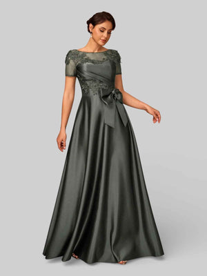 Vestido de Festa Longo Bordado Mãe da Noiva