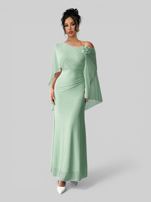 Vestido de Festa Longo Com Capa e Flor Flamesqui