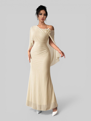 Vestido de Festa Longo Com Capa e Flor Flamesqui