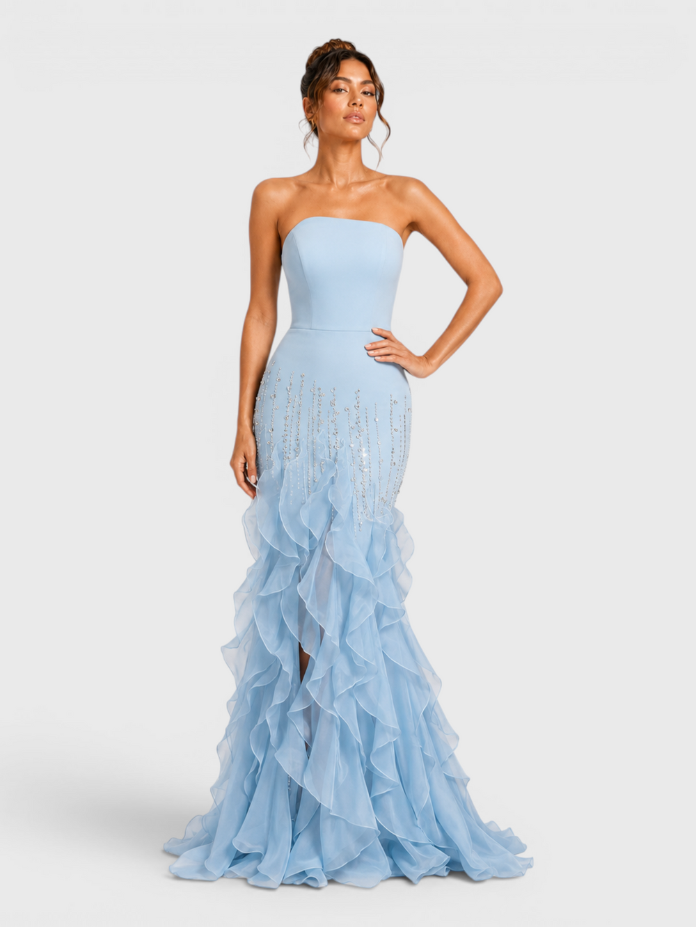 Vestido de Festa Longo Luxo Camadas e Apliques Brilhantt