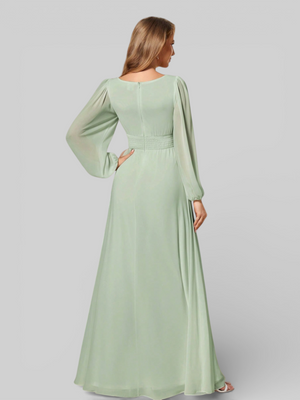 Vestido de Festa Plus Size Manga Longa Classic