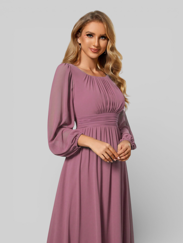 Vestido de Festa Plus Size Manga Longa Classic