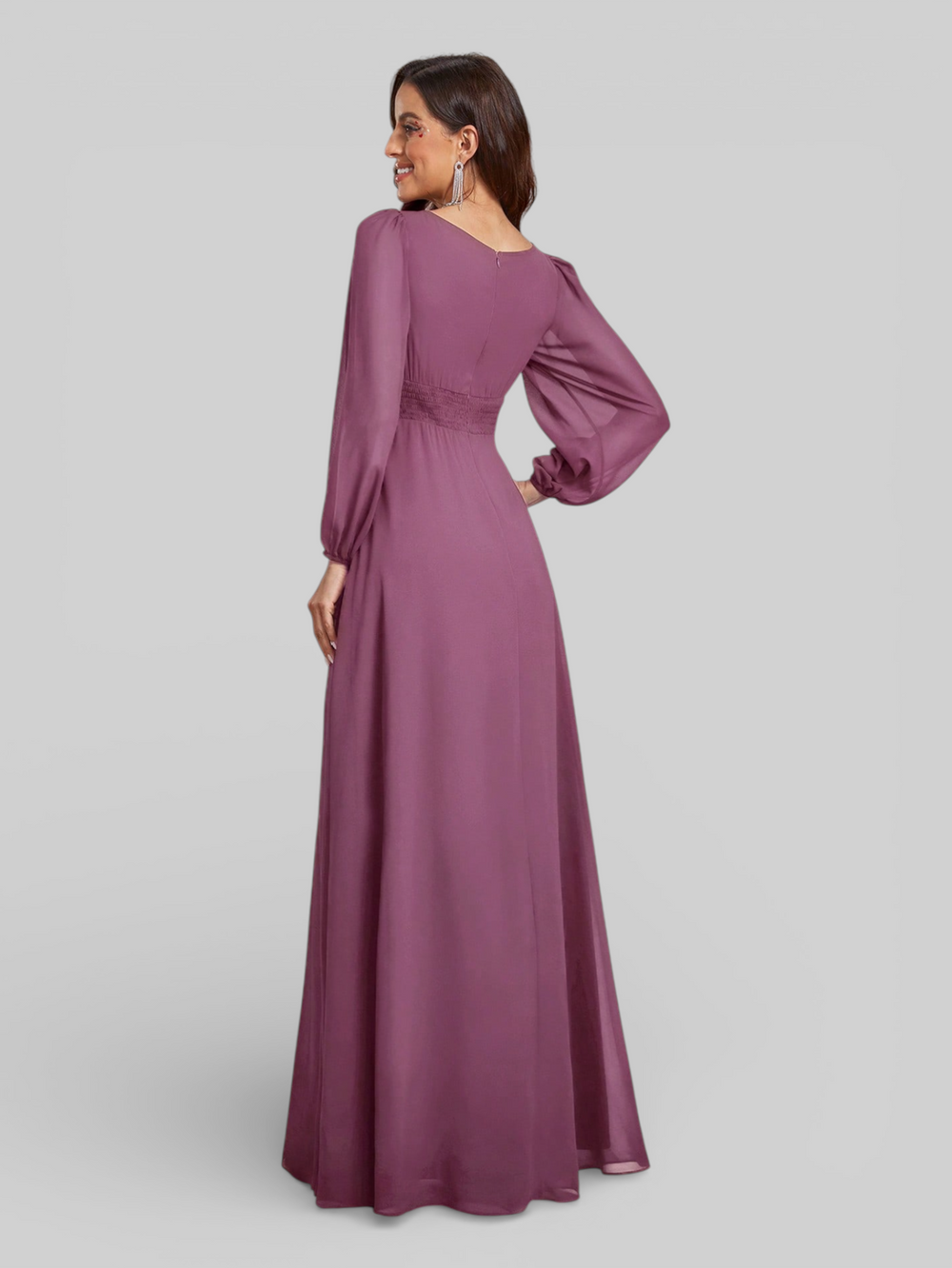 Vestido de Festa Plus Size Manga Longa Classic