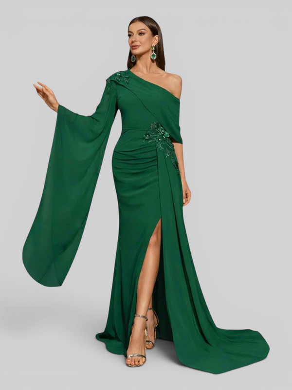 Vestido de Festa Luxo Capa e Calda Formal Dress