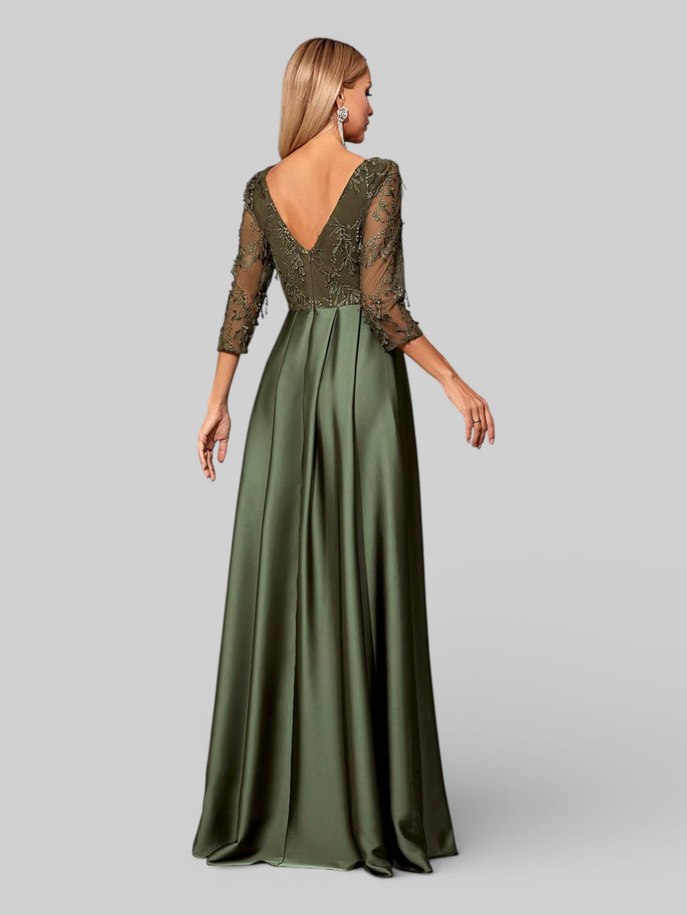 Vestido de Festa Bordado Manga Longa Ilhéus