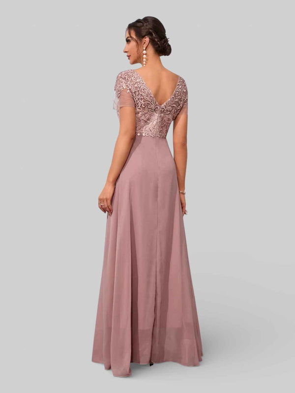 Vestido Plus Size Bordado Rose