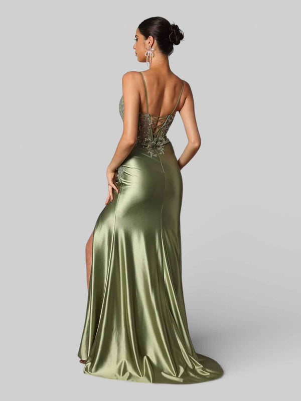 Vestido de Festa Sereia Super Luxo Bordado Apliques