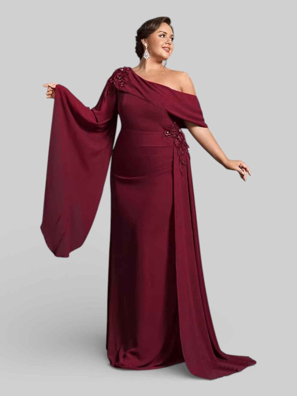 Vestido de Festa Luxo Capa e Calda Formal Dress