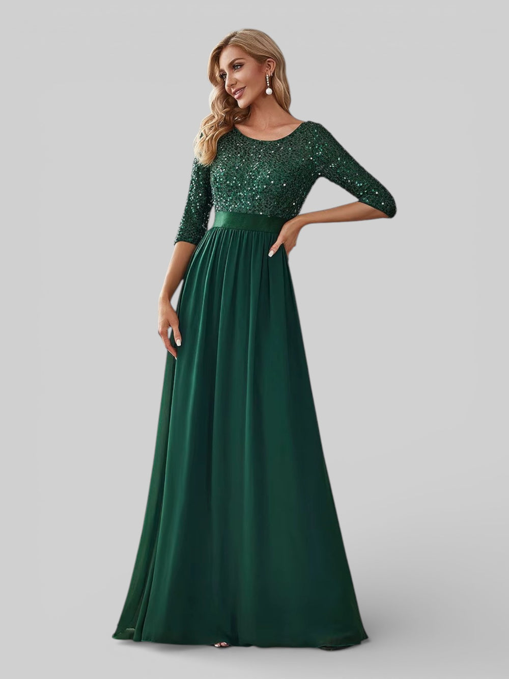 Vestido de Festa Plus Size Manga Longa Dallas