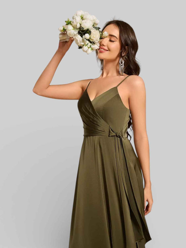 Vestido de Festa Alças Finas com Fenda Clemer