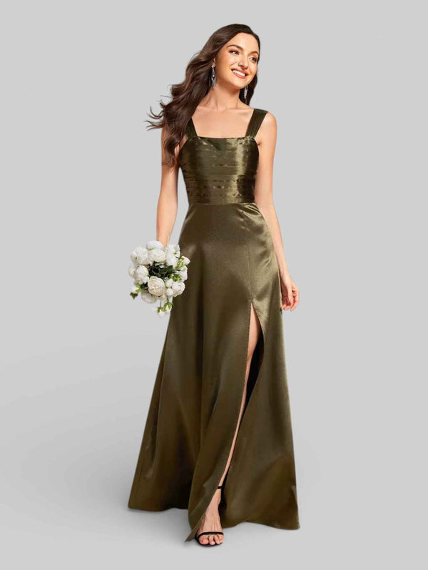 Vestido de Festa com Fenda Gola Quadrada Acetinado