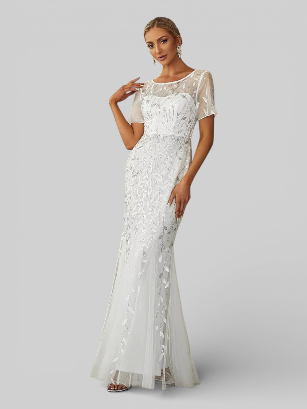 Vestido de Festa Longo Plus Size Lantejoulas Merilim