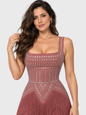 Vestido de Festa Longo Bordado em Paetê e Franjas Tamiris