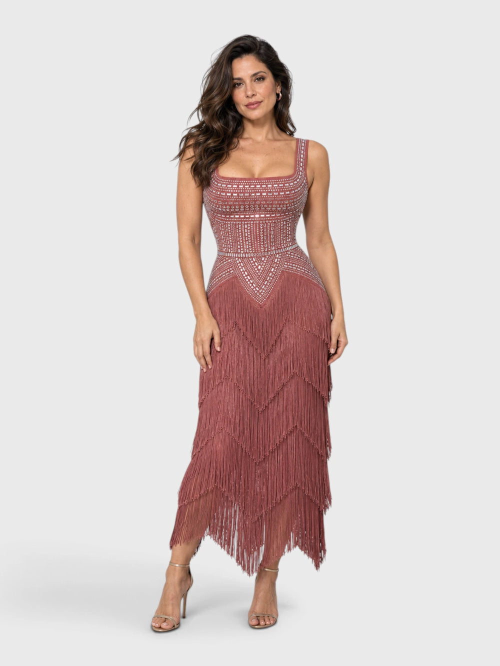 Vestido de Festa Longo Bordado em Paetê e Franjas Tamiris