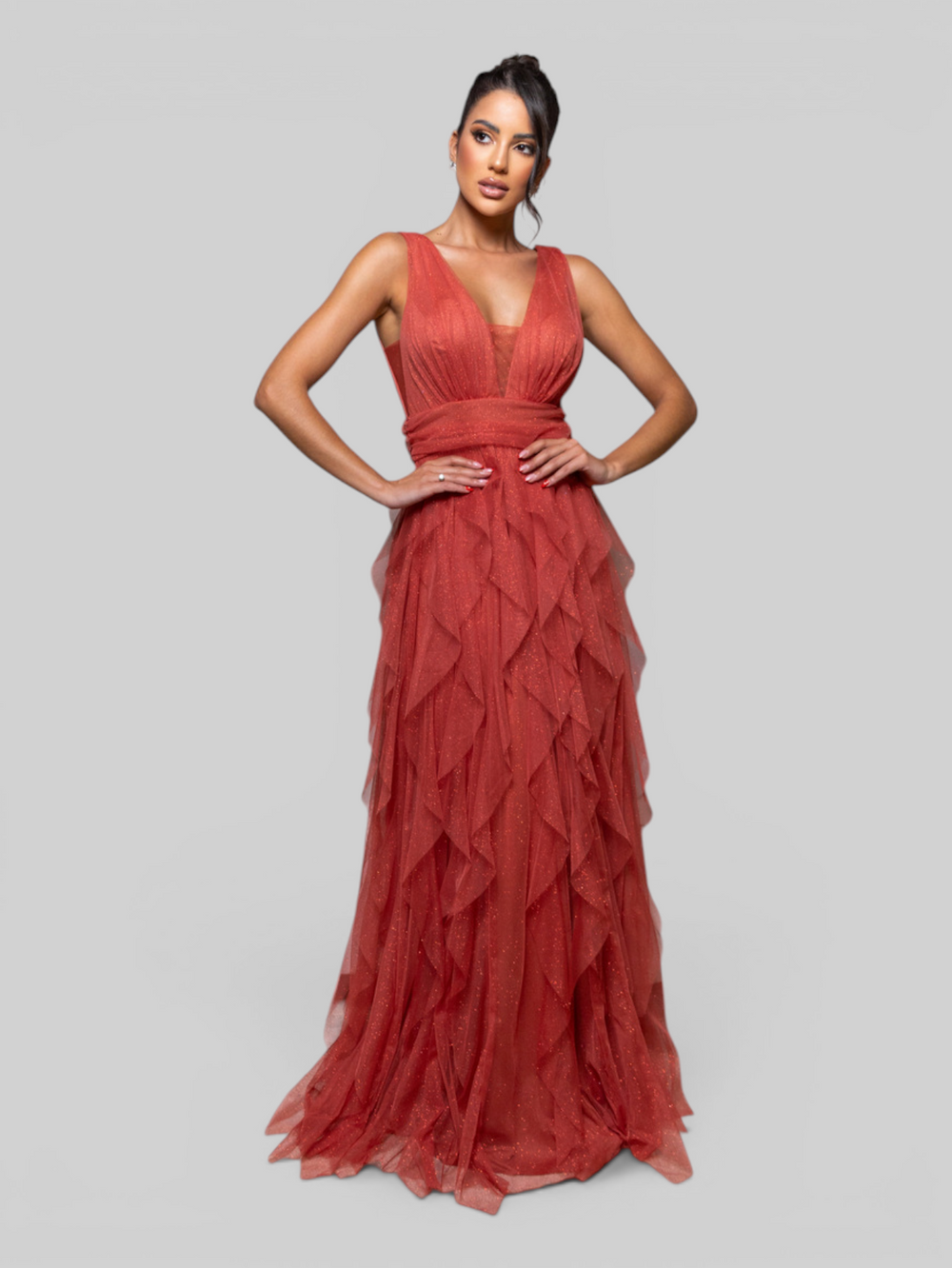 Vestido de Festa Longo com Alças Camadas Cascata com Brilho