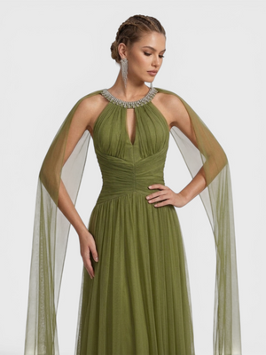 Vestido de Festa Longo com Capa Gola Halter Strass