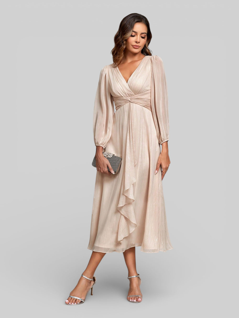 Vestido de Festa Curto Manga Longa Mônaco