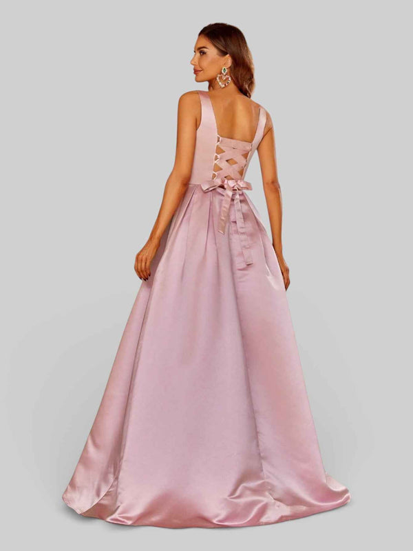 Vestido de Festa Gola Quadrada Acetinado