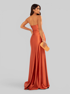 Vestido de Festa Longo Acetinado com Fenda Itália New