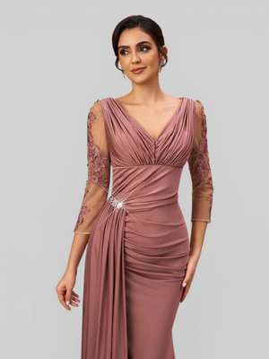 Vestido de Festa Longo Bordado Manga 3/4  Cauda Dupla Martelli