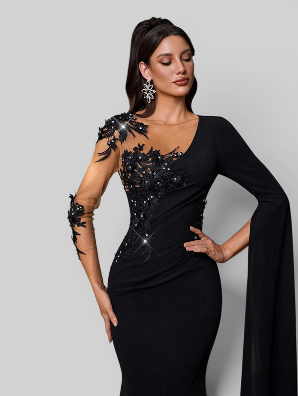Vestido de Festa Longo Bordado com Capa Premium Aurelia