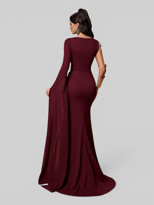 Vestido de Festa Longo Bordado com Capa Premium Aurelia