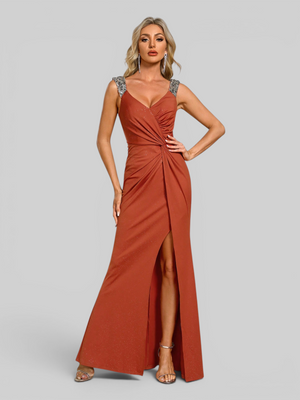 Vestido de Festa Longo Bordado com Paetê e Brilho Rayka