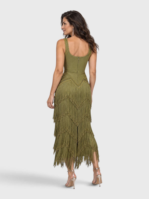 Vestido de Festa Longo Bordado em Paetê e Franjas Tamiris