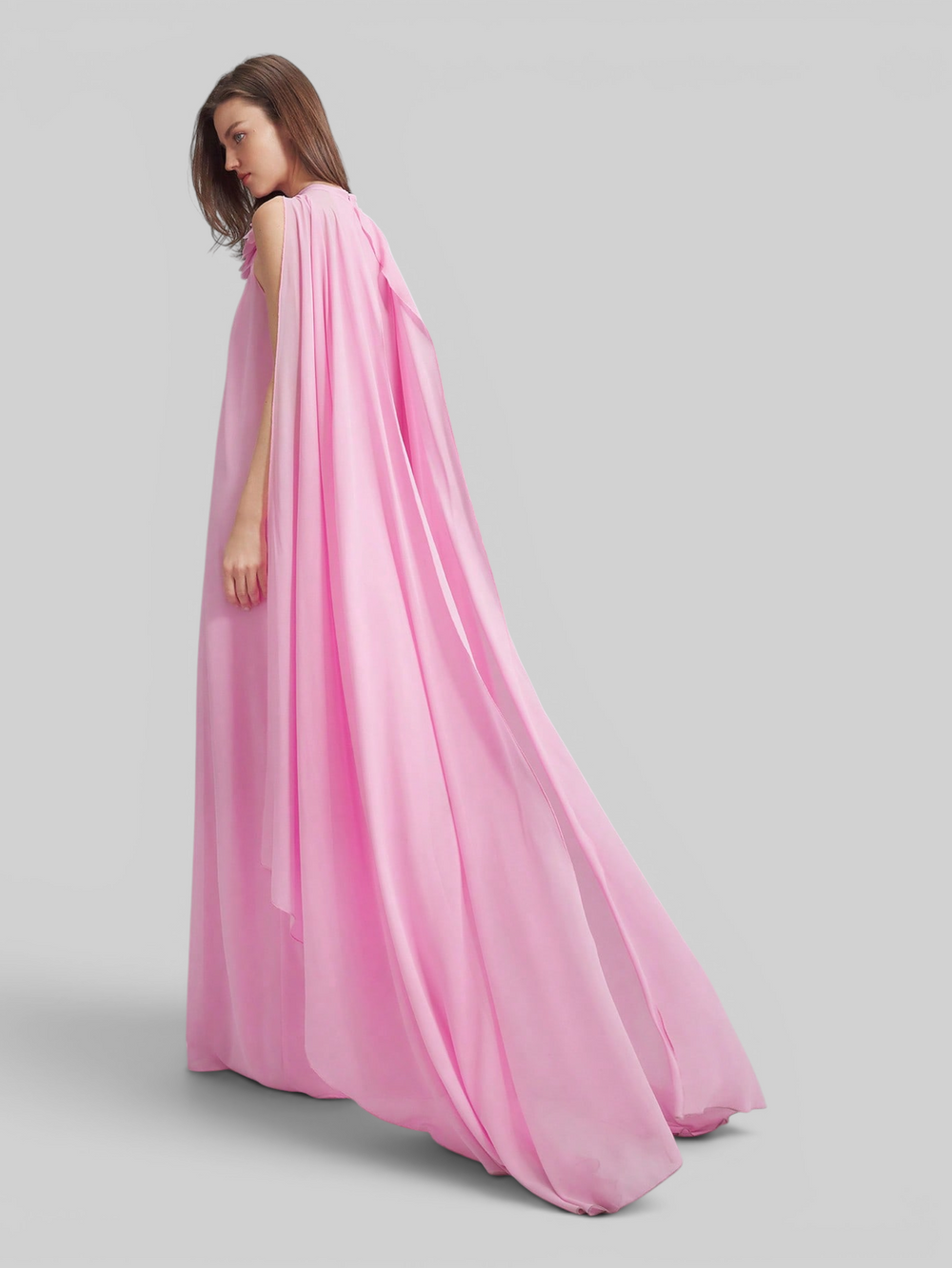 Vestido de Festa Longo Gola Halter com Capa Flowers 3D