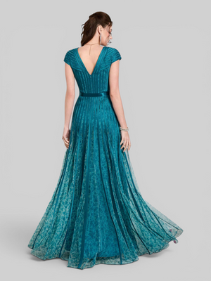 Vestido de Festa Longo Gola V Folhagem