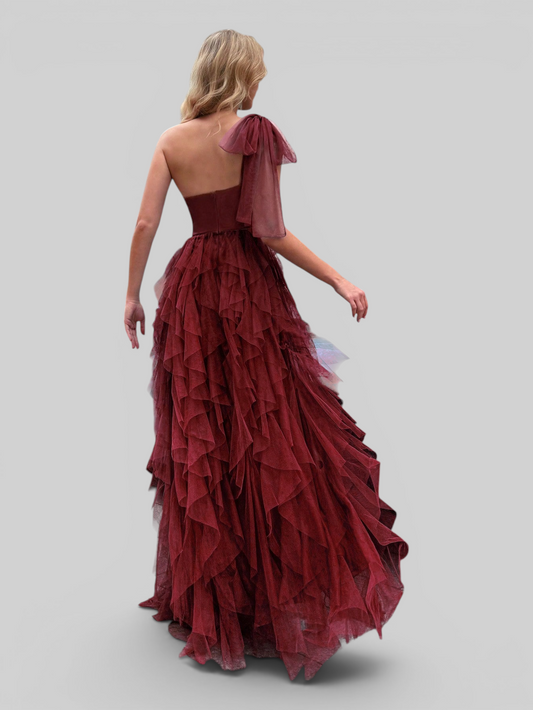 Vestido de Festa Longo Nula Manga Cascata com fenda Berlim