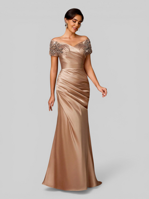Vestido de Festa Longo Ombro a Ombro com Apliques Pérolas