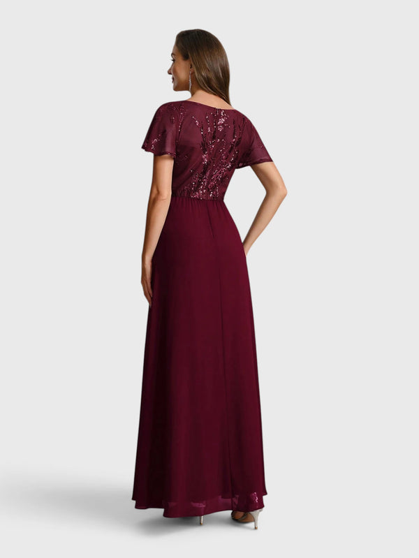 Vestido de Festa Longo Plus Size Bordado Lamine