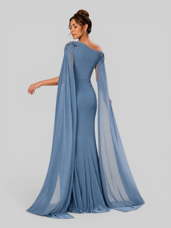 Vestido de Festa Longo Premium com Capa Longa Bordado Aurea Dress