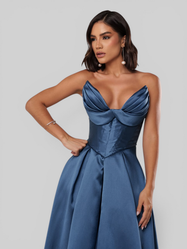 Vestido de Festa Longo Tomara que Caia Scarlet Corset