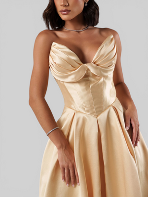 Vestido de Festa Longo Tomara que Caia Scarlet Corset