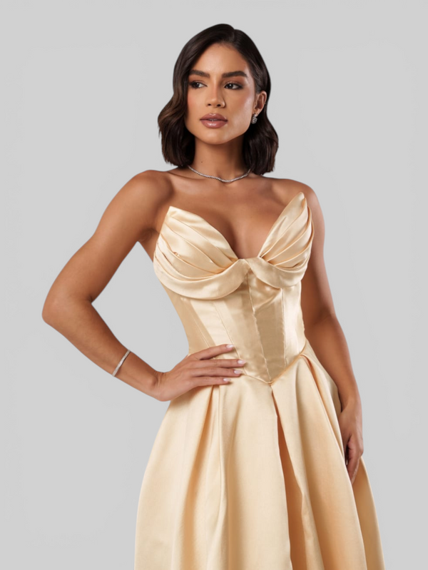 Vestido de Festa Longo Tomara que Caia Scarlet Corset